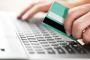 4.    USE A SAFE PAYMENT SERVICE LIKE PAYPAL