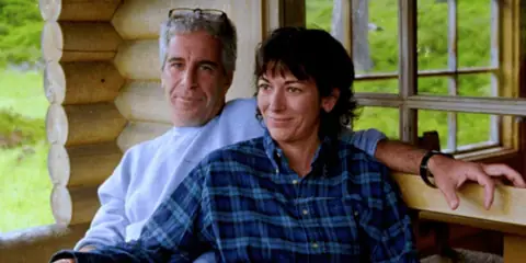 Ghislaine Maxwell Wanted More After $7.2M Payment, Ted Waitt Testifies