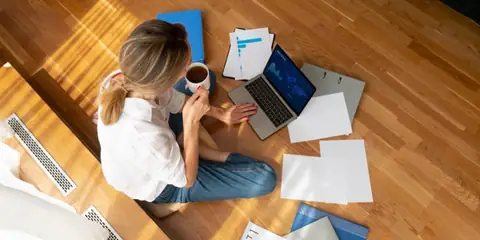 Starting a Side Business? Focus on These Three Key Principles